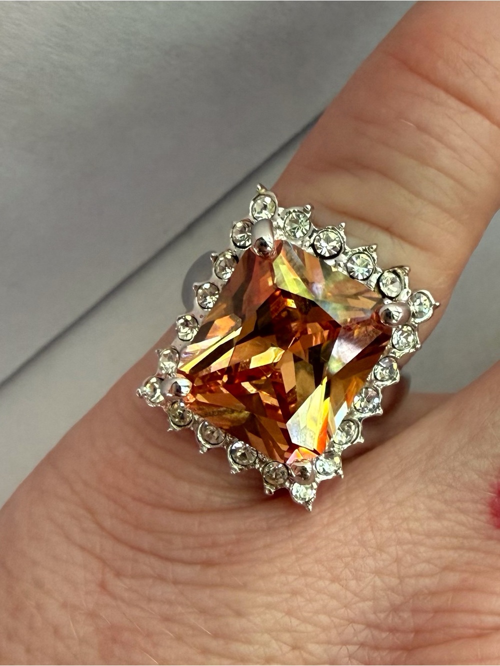 Gold-Citrine Colored Made with a Square Swarovski Crystal Cocktail Ring size 5.5 - Picture 3 of 3